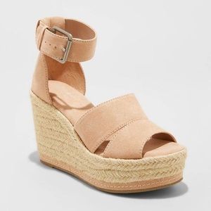 Universal Thread - Espadrille Blush Pink Wedges